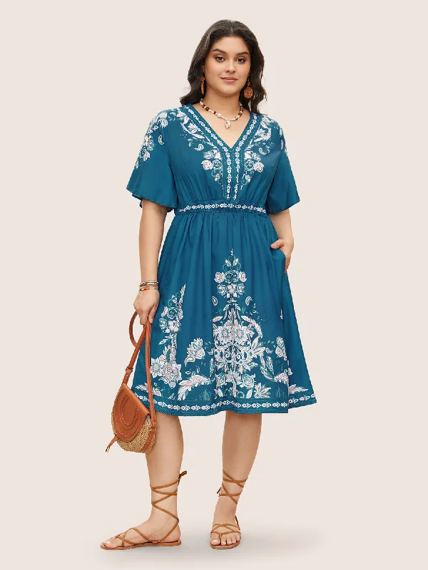 Bandana Print Ruffle Sleeve V Neck Pocket Knee Dress