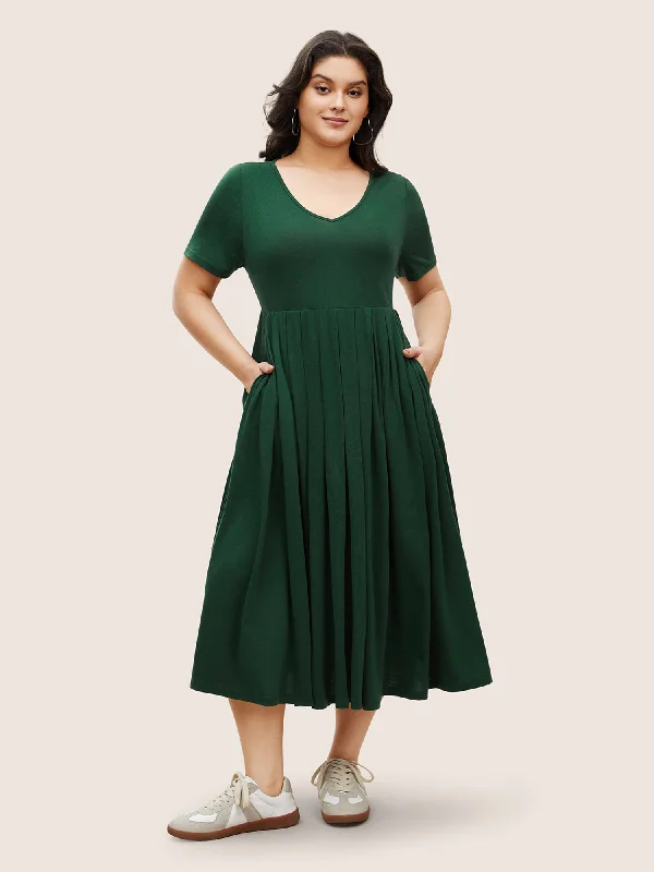 Supersoft Essentials Plain Pleated Dress